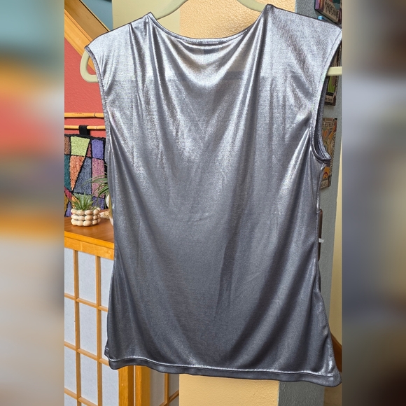 NWT Ann Taylor metallic silver top size medium - Picture 8 of 14
